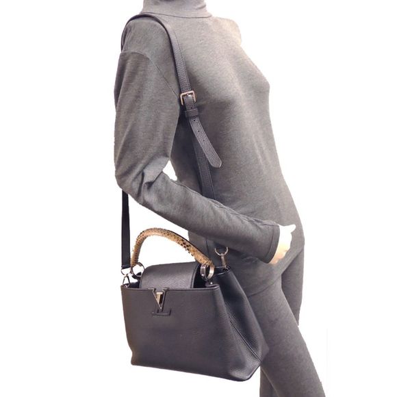 Louis Vuitton Taurillon Capucines MM Handbag Black - Picture 6 of 6